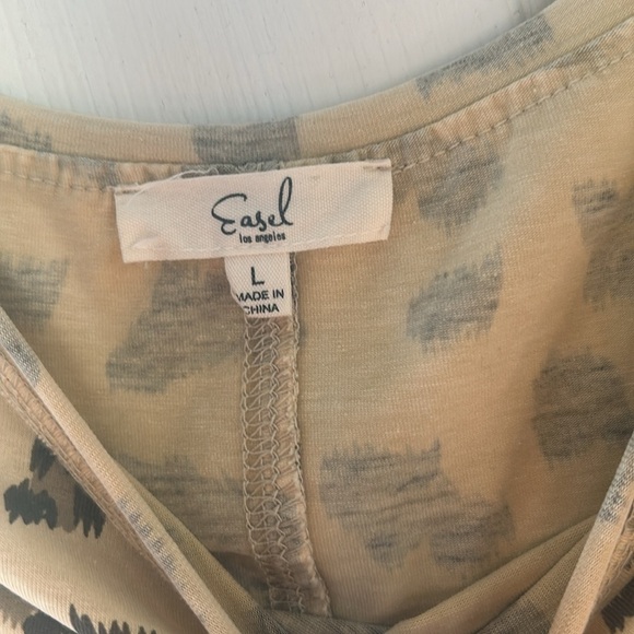 Leopard Print Long Sleeve Top - Picture 2 of 4